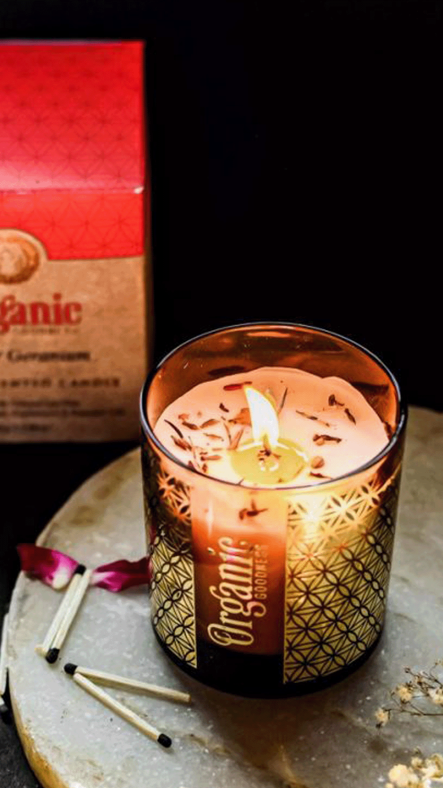 Candela Organic Goodness in cera di soia e frammenti di Rosa & Geranio gr 200