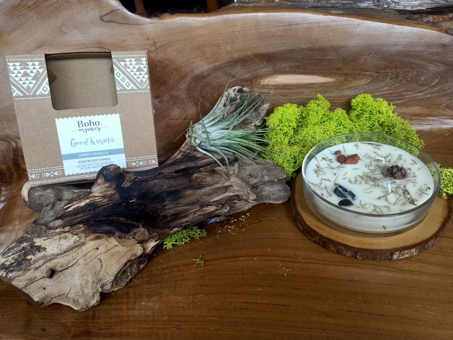 Candela cera di soia boho collection GOOD KARMA ambra/vaniglia 200 gr.