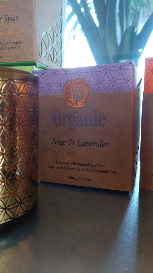 Candela profumata Organic Goodness Salvia e Lavanda