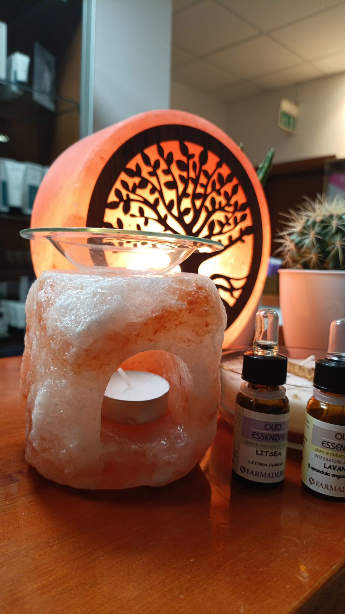 Brucia essenza in Sale Rosa con vetro cm h10X10 con scatola