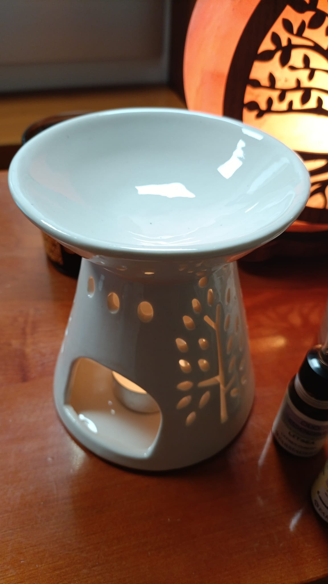 Brucia essenze foglie in ceramica cm 13x11x11